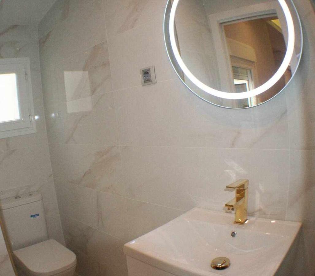 Apartamento Con Terraza Centrico Moderno Nuevo Madrid Exterior foto